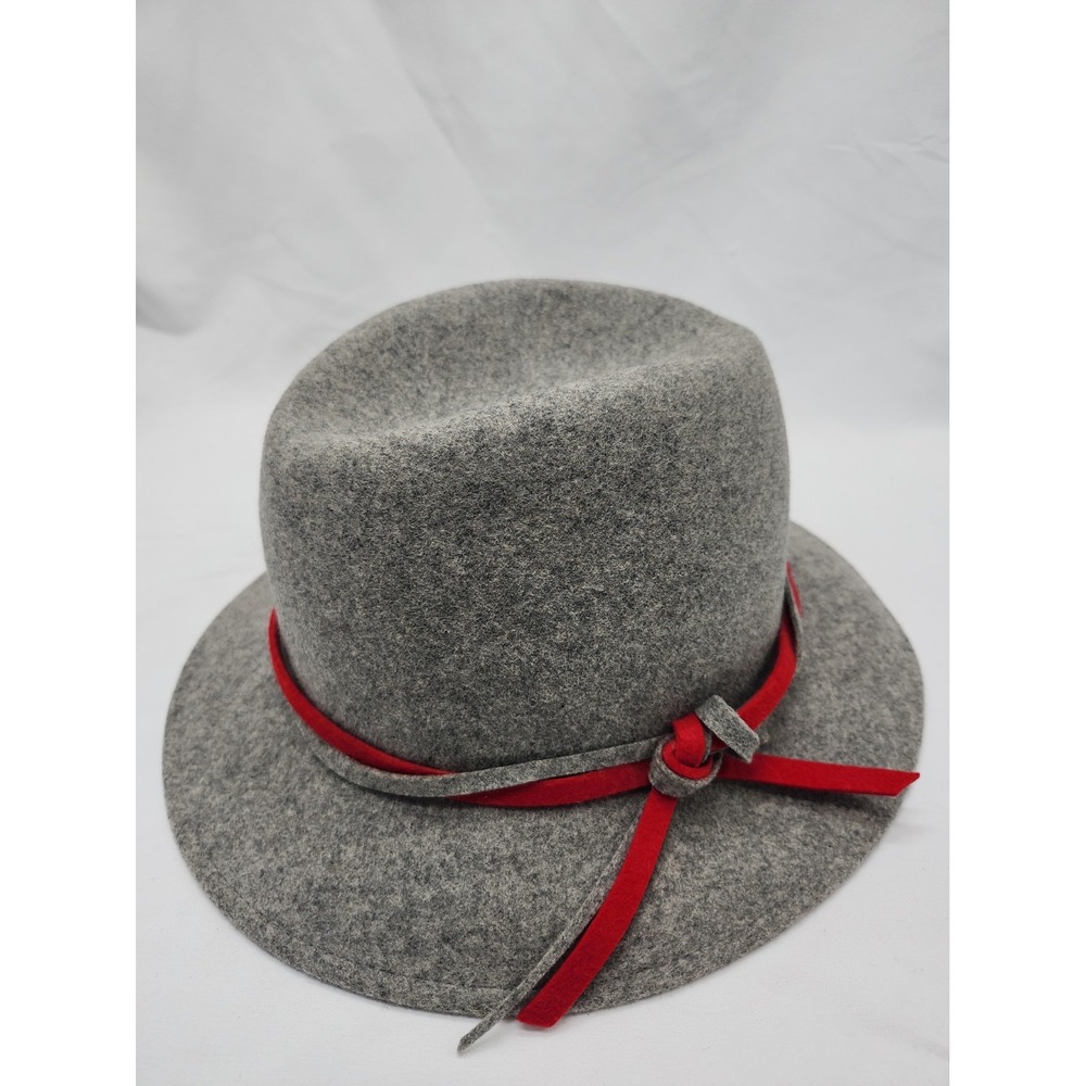 Vintage Womans Fedora Doeskin Felt 100% Wool Hat Light Grey And Red Made USA